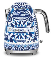 Smeg Wasserkocher 1,7 L Dolce & Gabbana Blu Mediterraneo KLF03DGBEU 