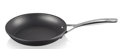 Le Creuset Alu Pfanne Flach 20 cm 