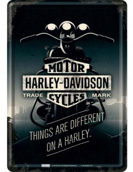 Nostalgic Art Blechpostkarte 10x14 Harley-Davidson Things are different 